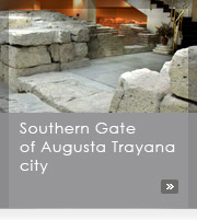 southern-gate-augusta-trayana-city
